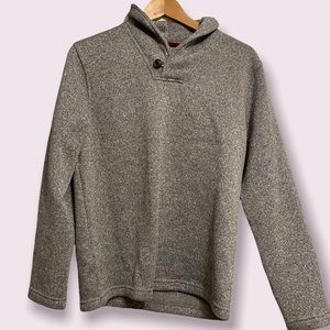 Boy Sweater. Size XL (14/16).